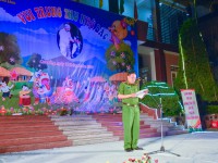 Đại Tá Mai Xuân Tư - Phó Giám đốc công an tỉnh phát biểu khai mạc tại buổi lễ
