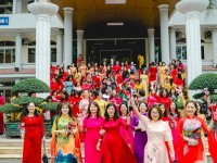 Một số hình ảnh của Phụ nữ Thành phố Cao Bằng Hưởng ứng “ Tuần lễ Áo dài” từ ngày 01/3 đến ngày 08/3/2023