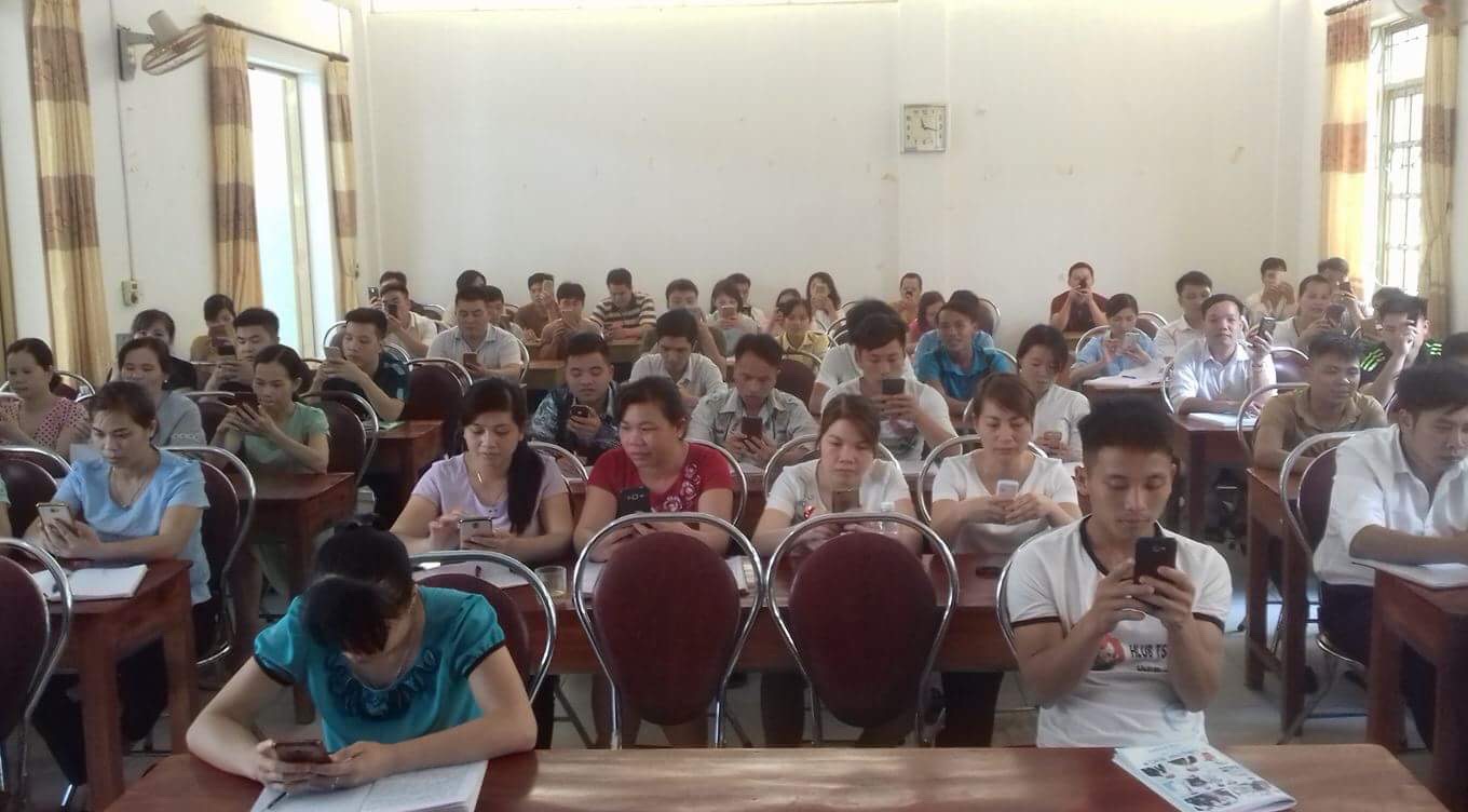 Hội LHPN huyện Bảo Lâm tuyên truyền, vận động đảng viên mới tham gia ủng hộ Chương trình "Đồng hành cùng phụ nữ biên cương"