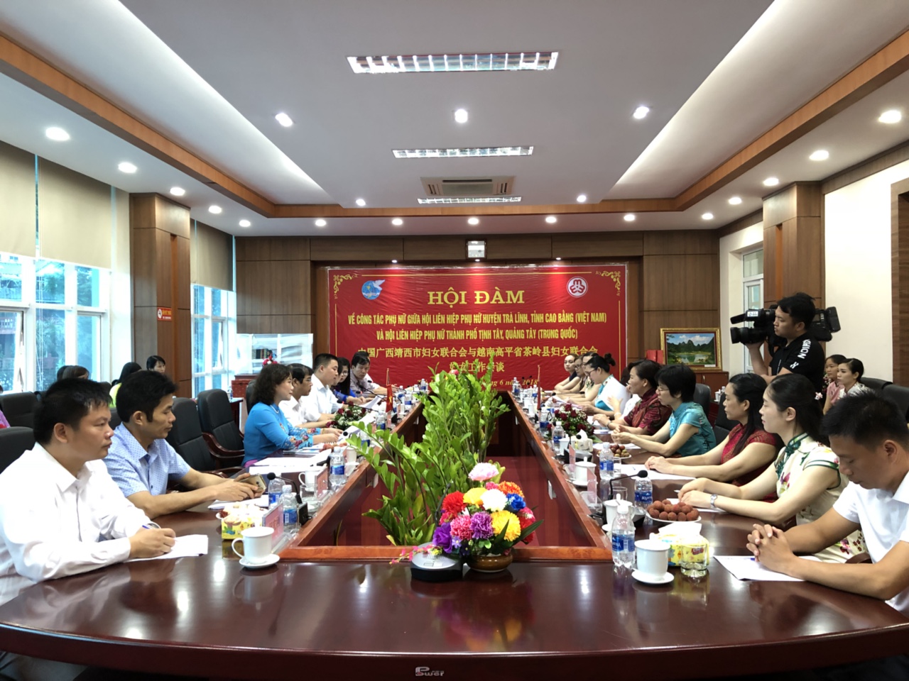 Phụ nữ hai nước Việt Nam -  Trung Quốc phối hợp   “Chung tay không để ma túy vào nhà mình”