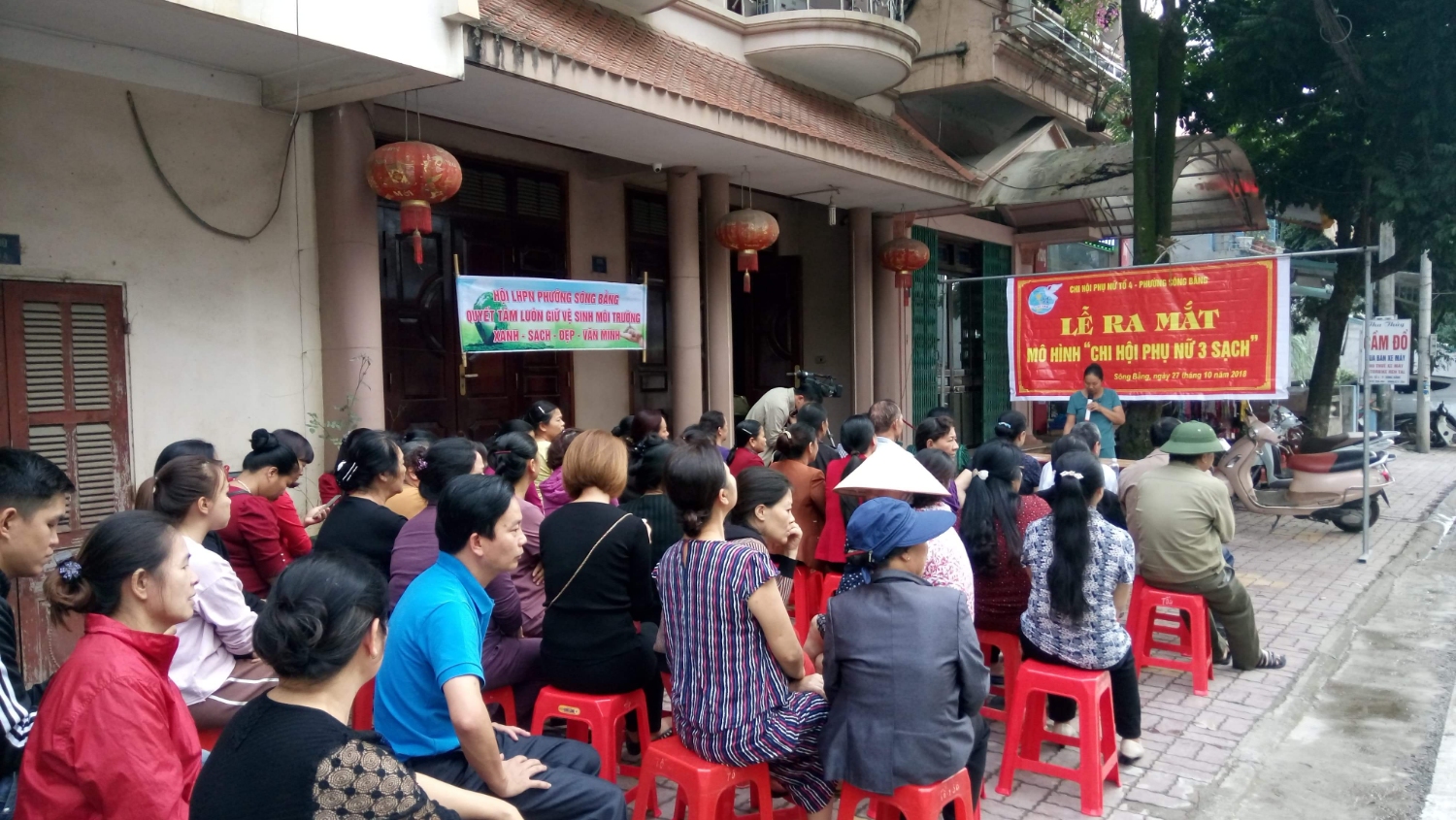Chi hội phụ nữ tổ 4, phường Sông Bằng thành lập mô hình " Chi hội phụ nữ 3 sạch"