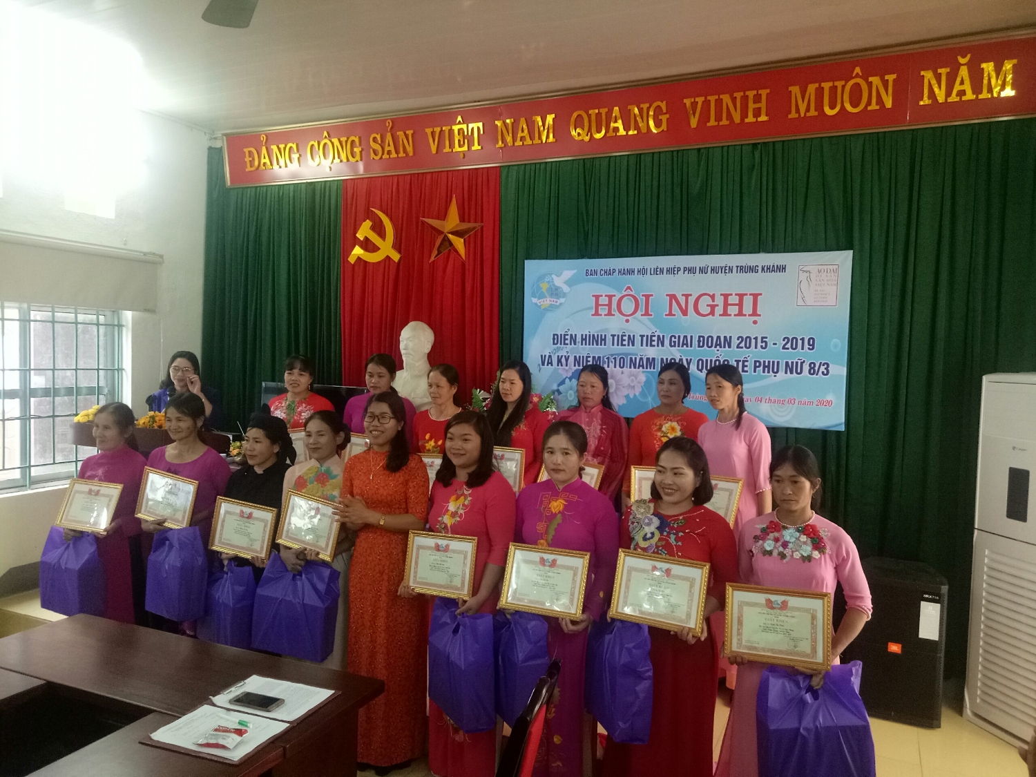 Hội LHPN huyện Trùng Khánh tổ chức  Hội nghị điển hình tiên tiến giai đoạn 2015 - 2020