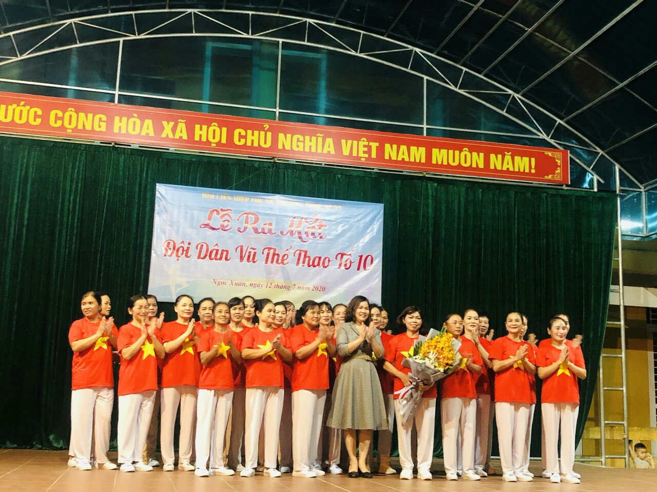 Hội LHPN phường Ngọc Xuân ra mắt Câu lạc bộ dân vũ
