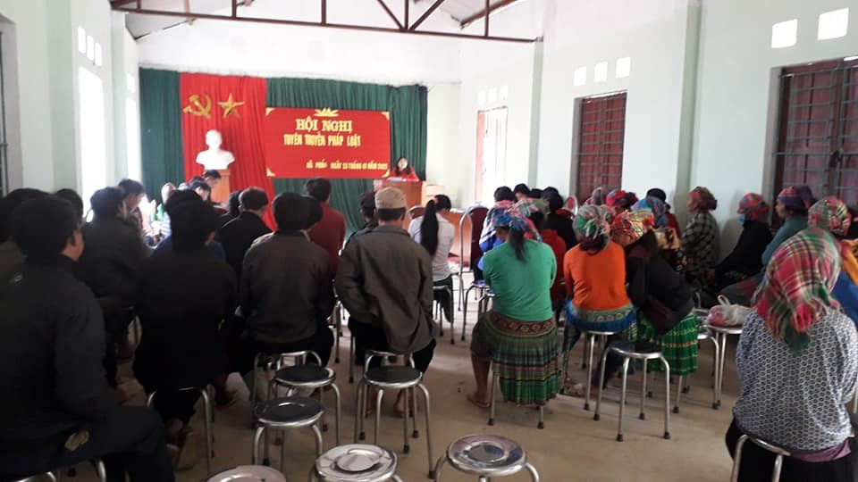 Hội LHPN huyện Bảo Lâm phối hợp tuyên truyền các văn bản pháp luật