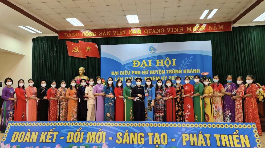 BCH Hội LHPN huyện Trùng Khánh khóa XIX, nhiệm kỳ 2021 - 2026 ra mắt tại Đại hội