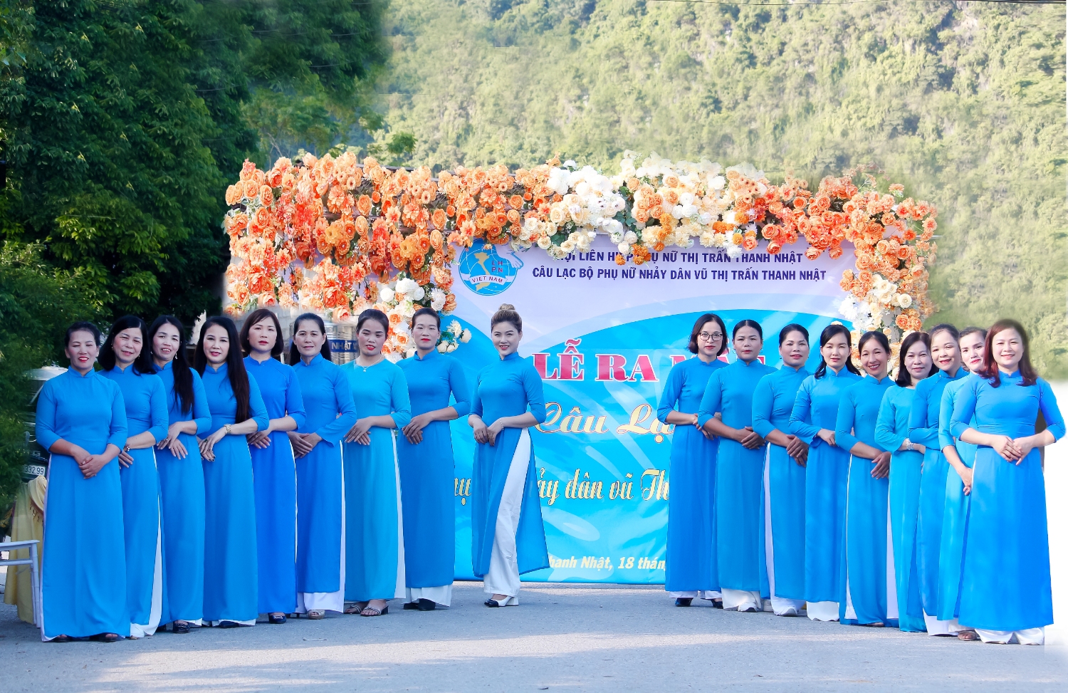 Hội phụ nữ Thị trấnThanh Nhật ra mắt “Câu lạc bộ Dân vũ"
