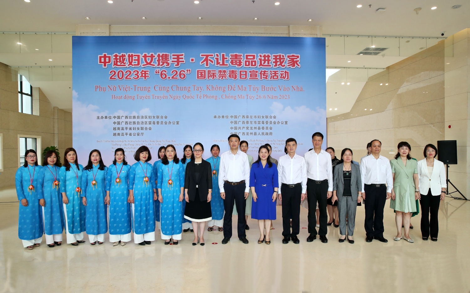 Đoàn đại biểu Hội LHPN tỉnh Cao Bằng thăm và làm việc tại Thành phố Sủng Tả, Quảng Tây, Trung Quốc