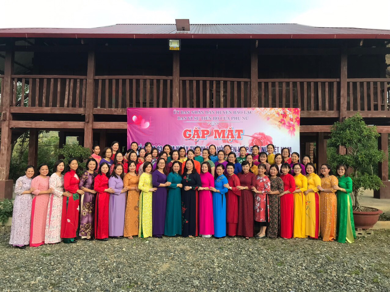 Phụ nữ huyện Bảo Lạc  tổ chức nhiều hoạt động chào mừng ngày thành lập Hội