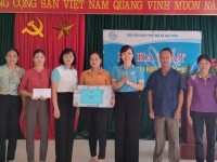 Hội LHPN tỉnh kiểm tra công tác Hội tại xã Trương Lương, xã Đại Tiến, huyện Hòa An