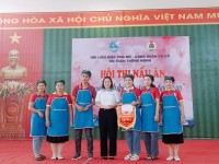 Hội thi “Bữa cơm dinh dưỡng - An toàn thực phẩm” tại thị trấn Thông Nông