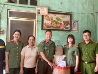 Hội Phụ nữ Công an tỉnh Hưởng ứng Tháng hành động vì trẻ em