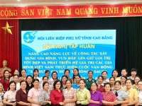 Đại biểu tham gia hội nghị tập huấn.