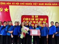 Chi hội phụ nữ xóm Nặm Nhũng, xã Lũng Nặm kỷ niệm 95 năm Ngày thành lập Hội LHPN Việt Nam và Ngày Phụ nữ Việt Nam 20/10.
