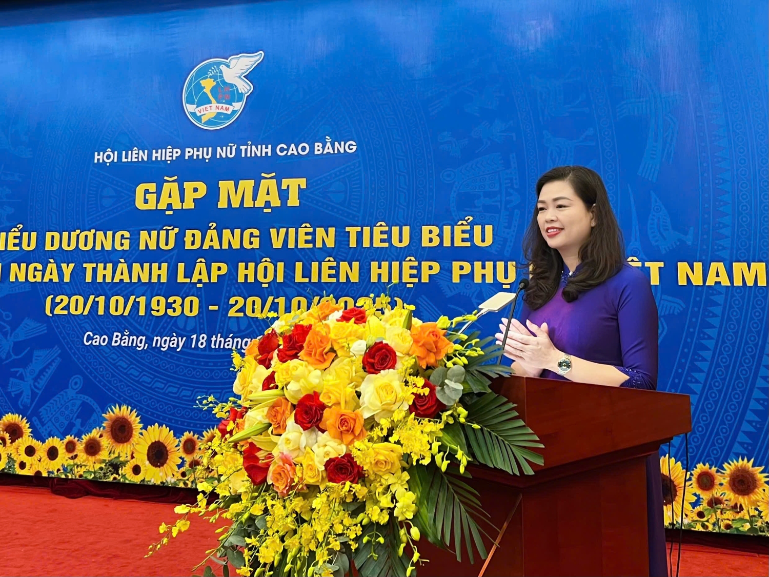 Đồng chí Đoàn Thị Lê An, Tỉnh ủy viên, Phó Chủ tịch Ủy ban MTTQ Việt Nam tỉnh, Chủ tịch Hội LHPN tỉnh Cao Bằng phát biểu khai mạc