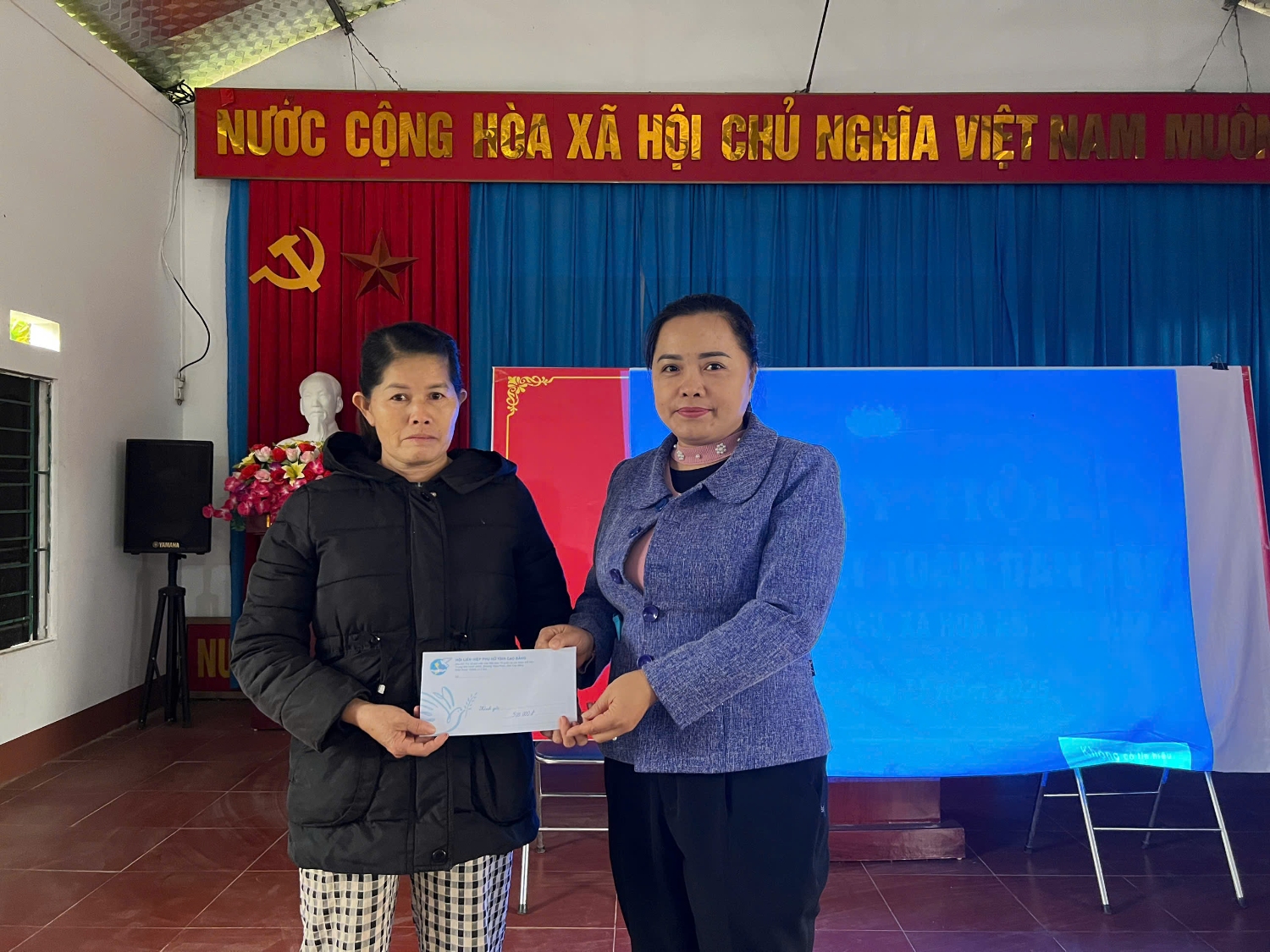 gen h tuyen truyen ve an toan giao thong cho hoi vien phu nu xom 6 be trieu xa hoa an 6