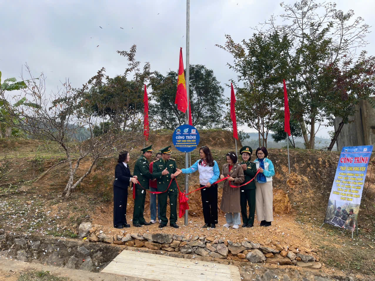 gen h khanh thanh cong trinh thap sang vung bien