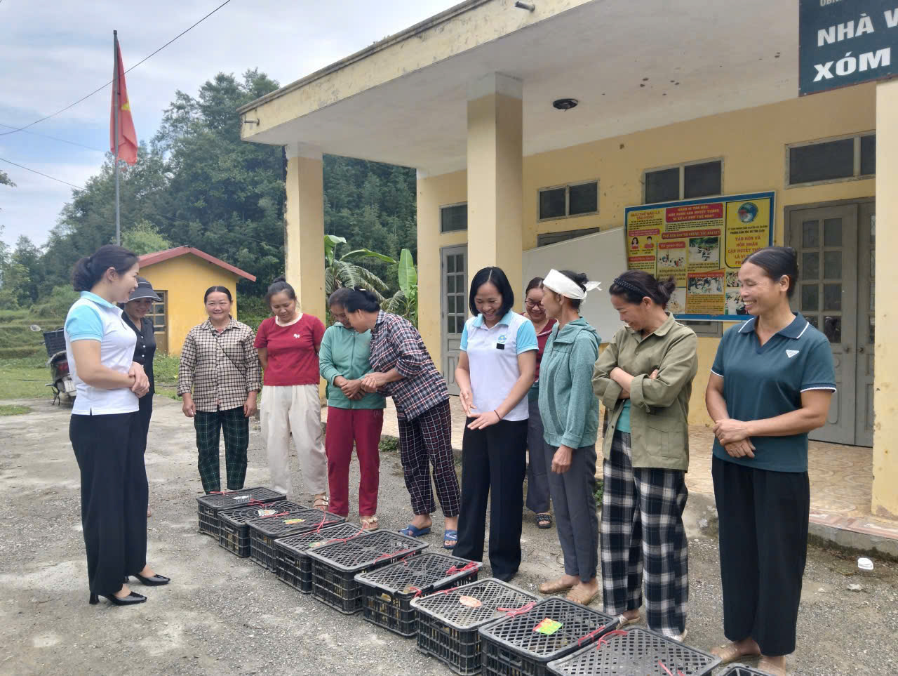 gen h phu nu truong ha huong ung phong trao thi dua 2