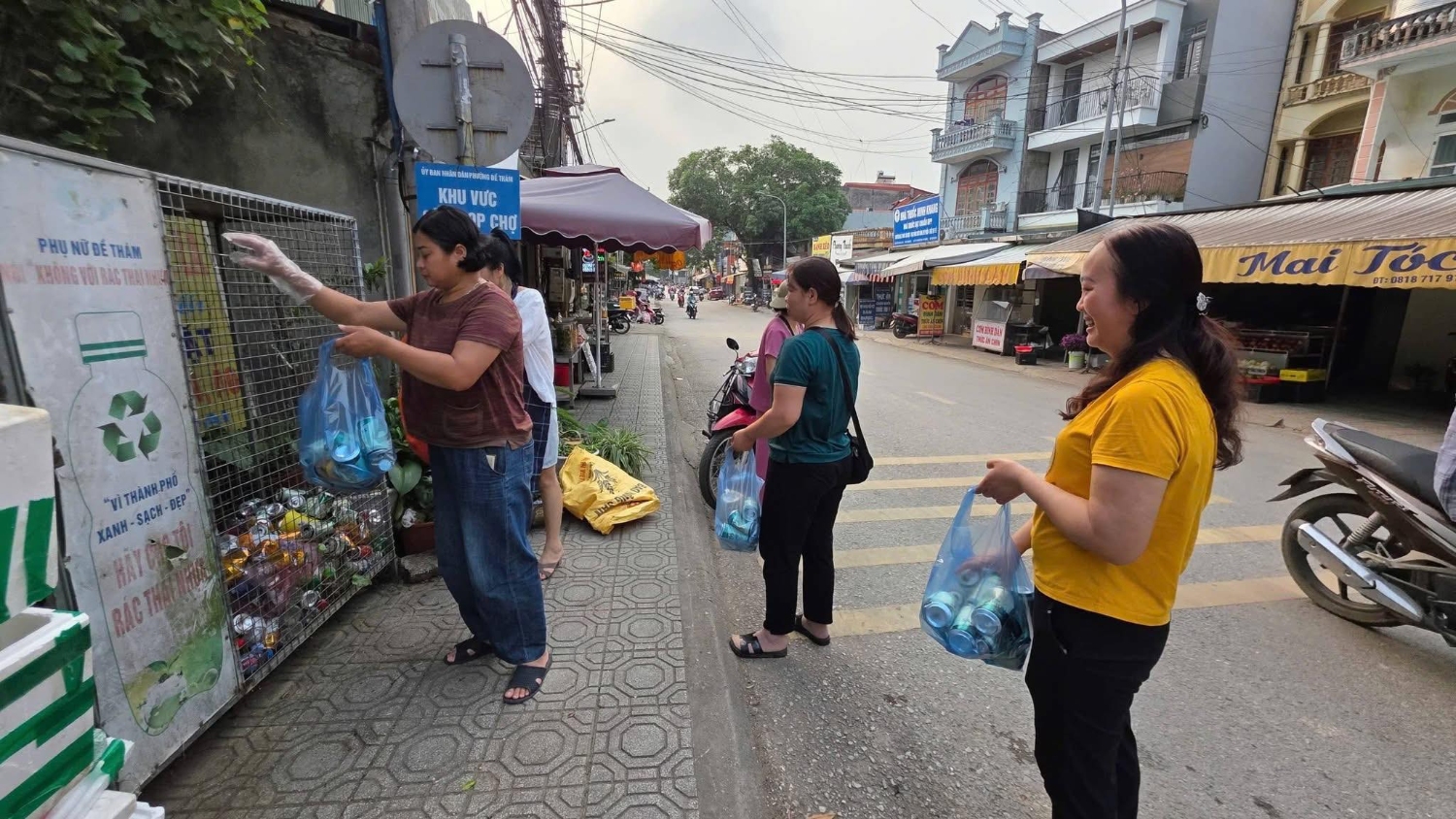 hoi lhpn phuong thuc phan thi dua chao mung dai hoi dai bieu phu nu toan quoc lan thu xiv 7