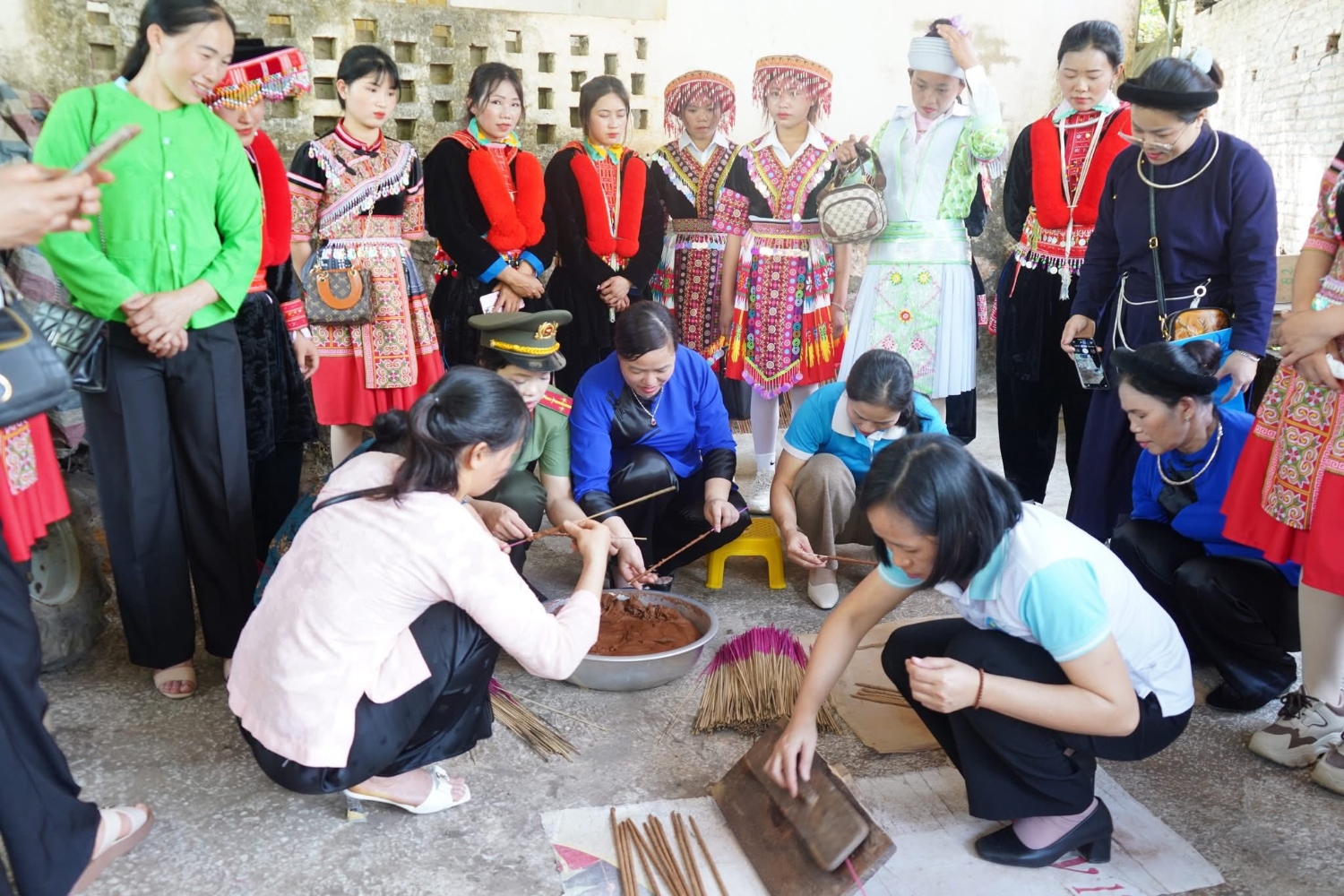 khoi thi dua so 5 15 5 6