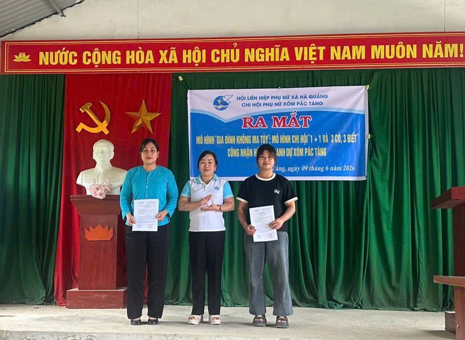 gen h hoi lhpn xa ha quang da to chuc ra mat mo hinh gia dinh khong ma tuy mo hinh 11 va 3 co 3 biet ket nap dc 06 hoi vien danh du tai chi hoi pac tang