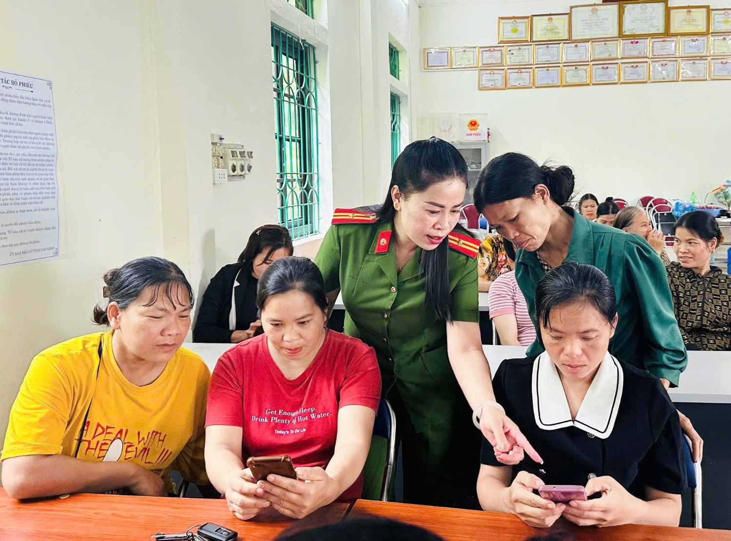 gen h tuyen truyen huong dan hoi vien ung dung cong nghe thong tin trong cong tac tuyen truyen quan ly hoi vien tiep can thong tin va phat trien kinh te so