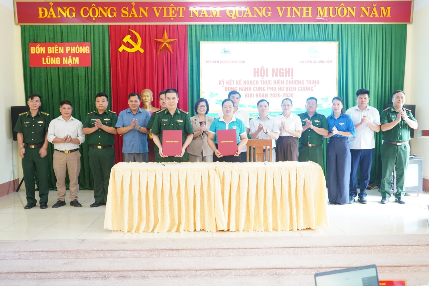 Hội Liên hiệp Phụ nữ xã Lũng Nặm phối hợp với Đồn Biên phòng Lũng Nặm tổ chức Lễ ký kết Chương trình phối hợp “Đồng hành cùng phụ nữ biên cương” giai đoạn 2026 – 2030.